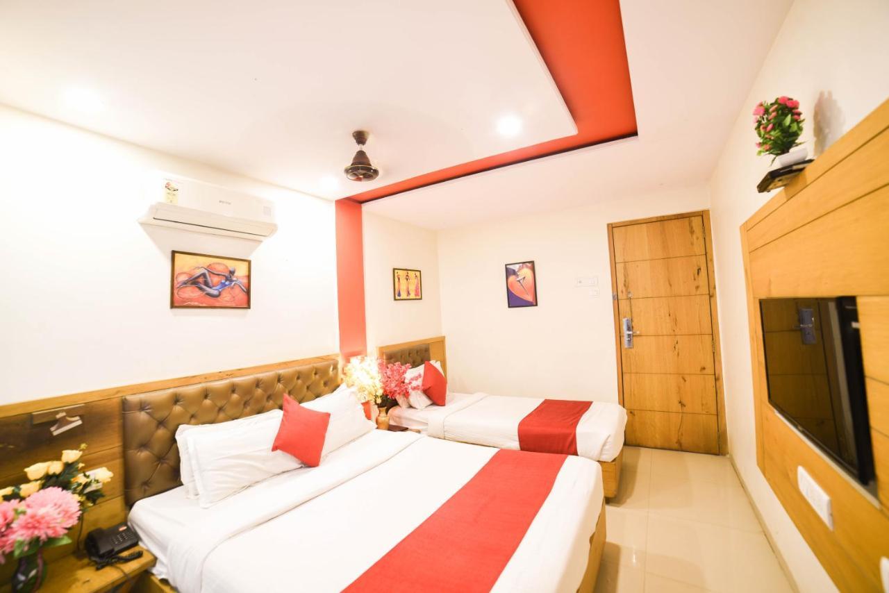 Hotel Grandeur-Near Mumbai International Airport מראה חיצוני תמונה
