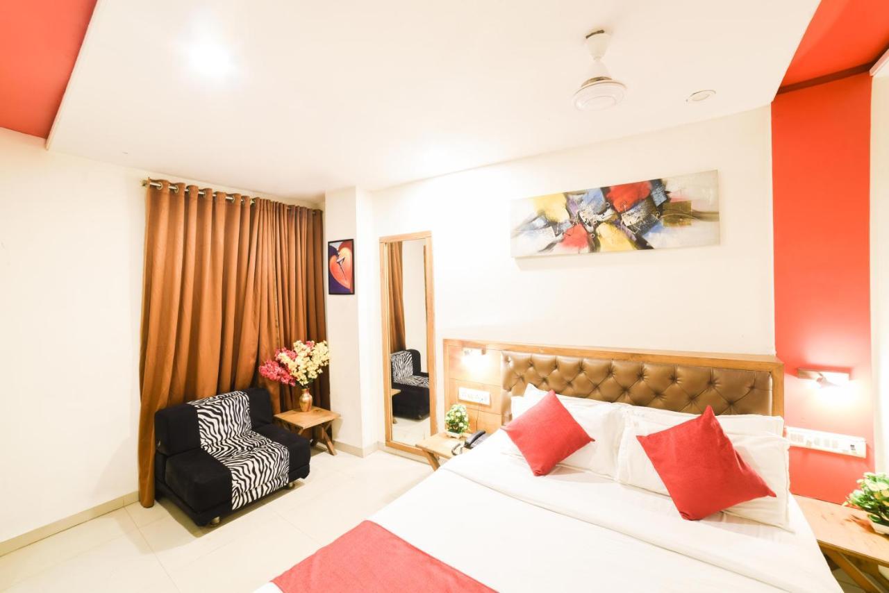 Hotel Grandeur-Near Mumbai International Airport מראה חיצוני תמונה
