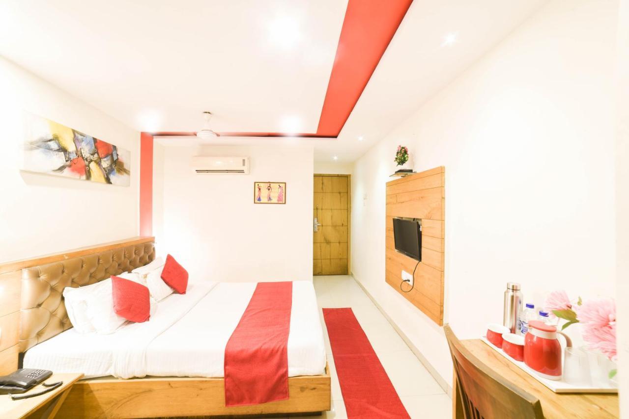 Hotel Grandeur-Near Mumbai International Airport מראה חיצוני תמונה