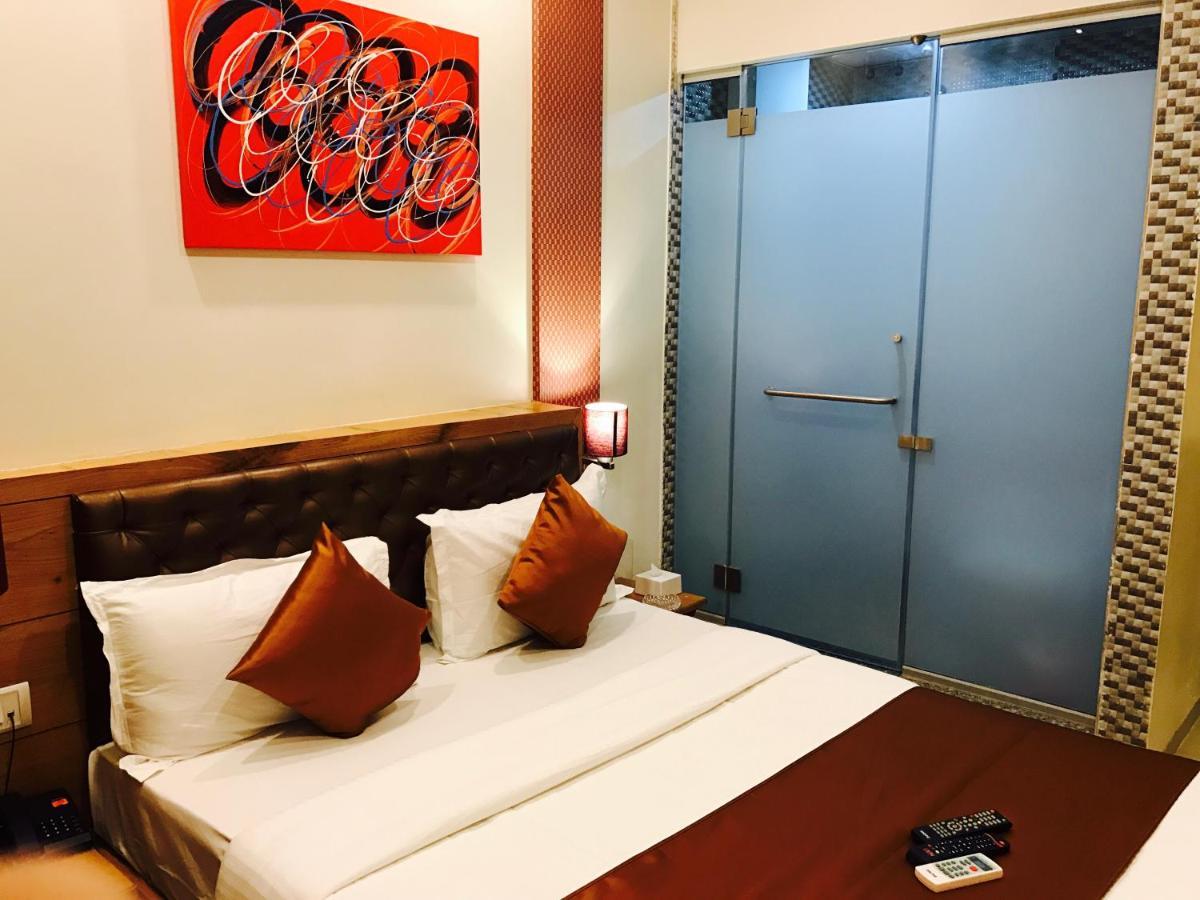 Hotel Grandeur-Near Mumbai International Airport מראה חיצוני תמונה