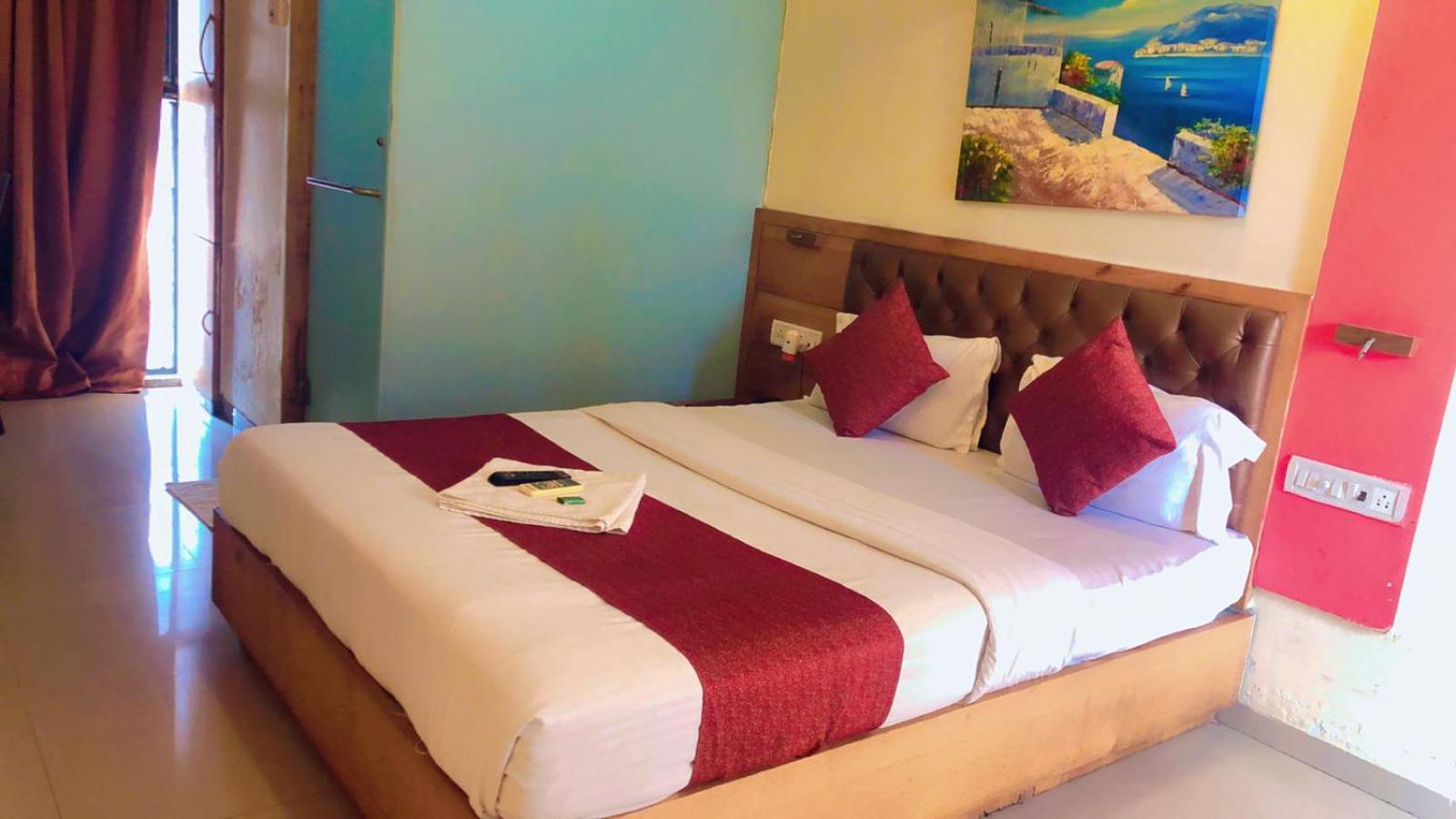 Hotel Grandeur-Near Mumbai International Airport מראה חיצוני תמונה